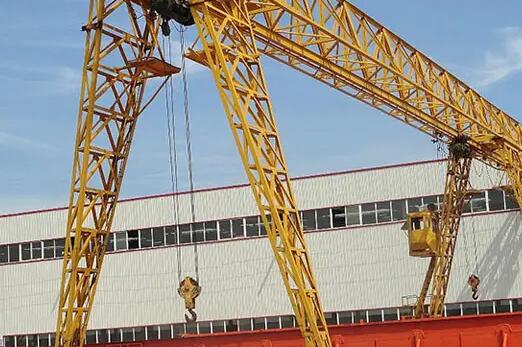 如何做MH型桁架式龍門起重機(jī)防銹處理工作？